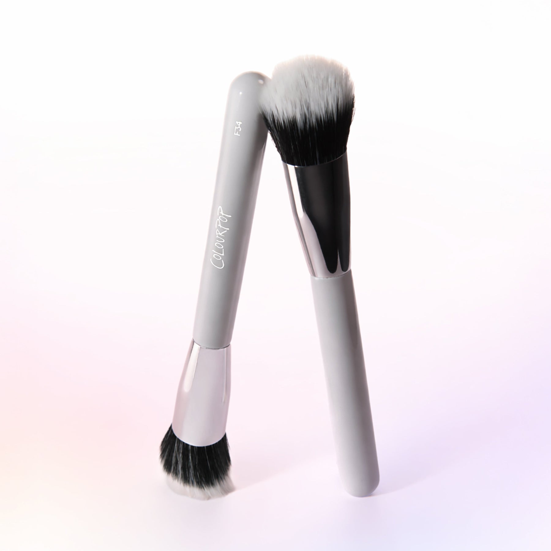 Angled Blending Face Brush - Easy Blend